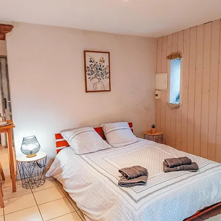 Apartmán En Ardeche, Calme Et Nature Au Rendez-vous *