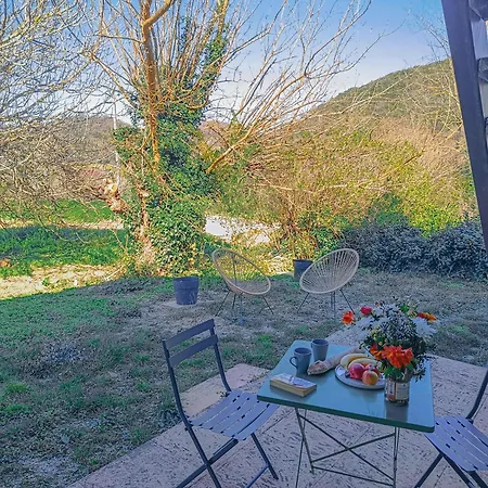 En Ardeche, Calme Et Nature Au Rendez-vous * Saint-Montan
