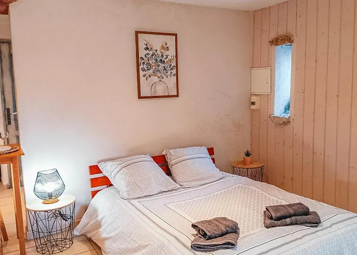 Apartamento En Ardeche, Calme Et Nature Au Rendez-vous *